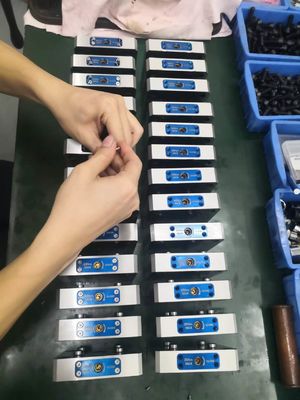 Penjepit Titik Nol CNC Manual Berat 2.0Kg Torsi Maksimum 18KN